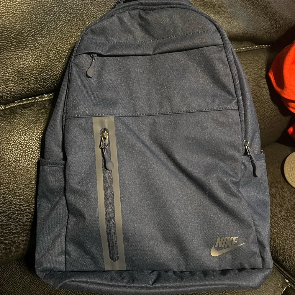 Nike Elemental Premium Backpack